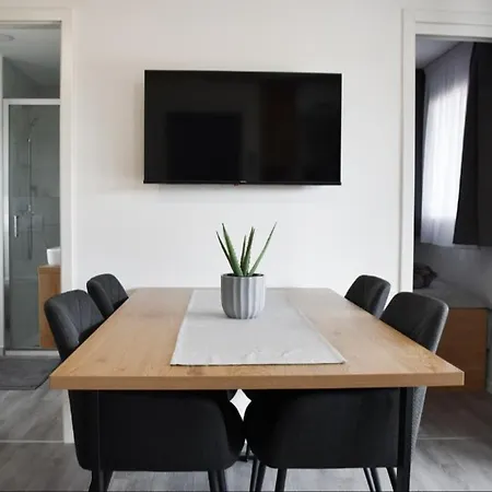 Apartman Luxury Mobile Ines *