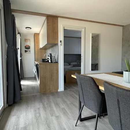 Luxury Mobile Ines Apartman