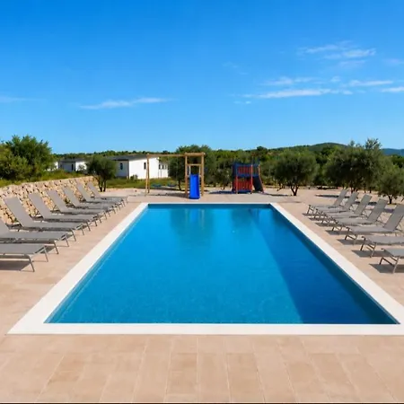 Luxury Mobile Ines Apartman